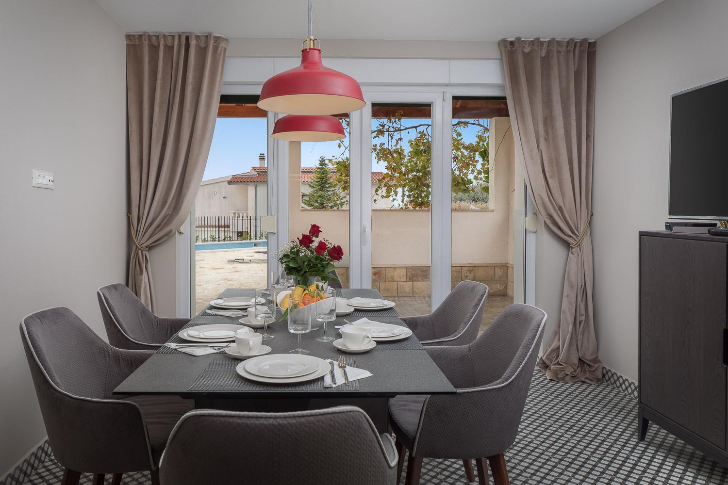 Villa Mater - Luxuriously Equipped Villa With A 15M Long Swimming Pool Žrnovnica المظهر الخارجي الصورة