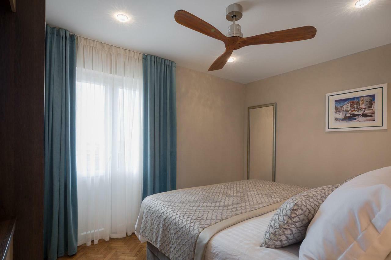 Villa Mater - Luxuriously Equipped Villa With A 15M Long Swimming Pool Žrnovnica المظهر الخارجي الصورة